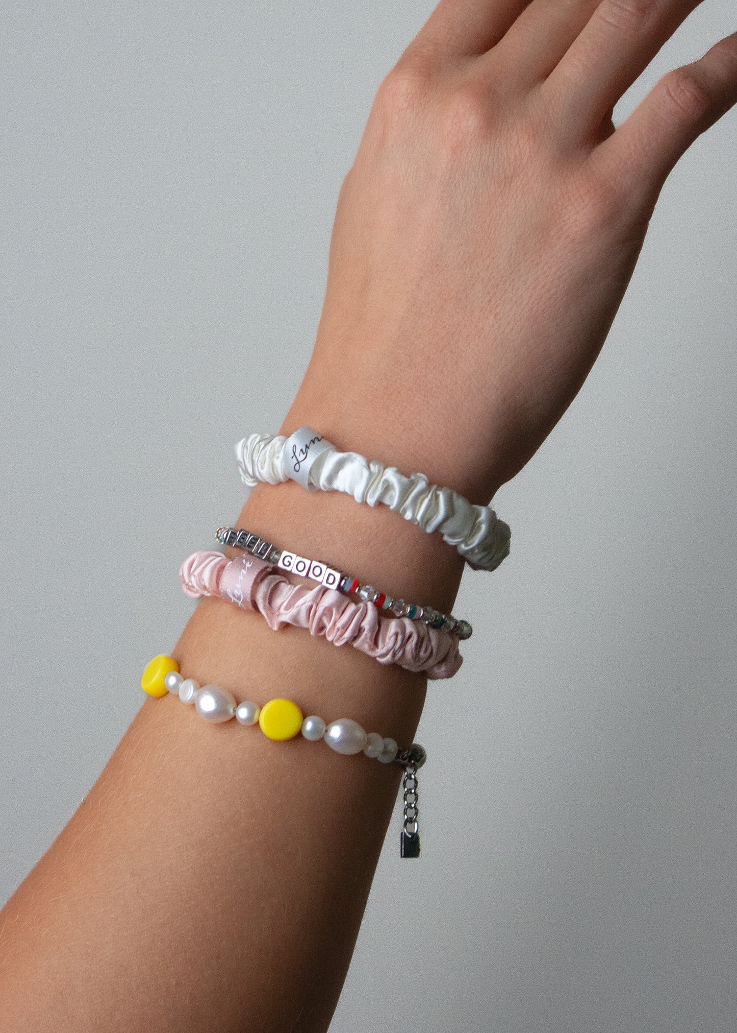 BLEIKT HÁRTEYGJUSETT