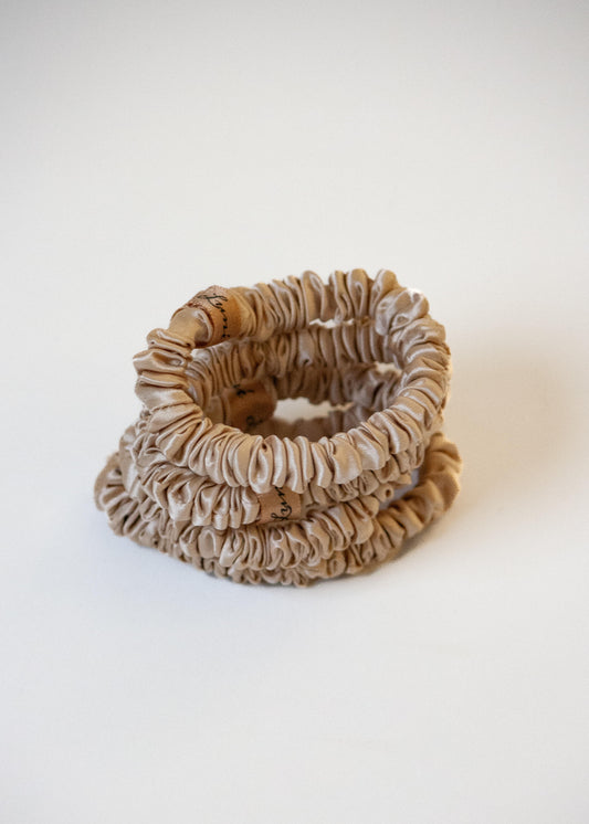 KARAMELLU HÁRTEYGJUSETT